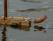 The, unwilling to deliver the message, swimming bottle